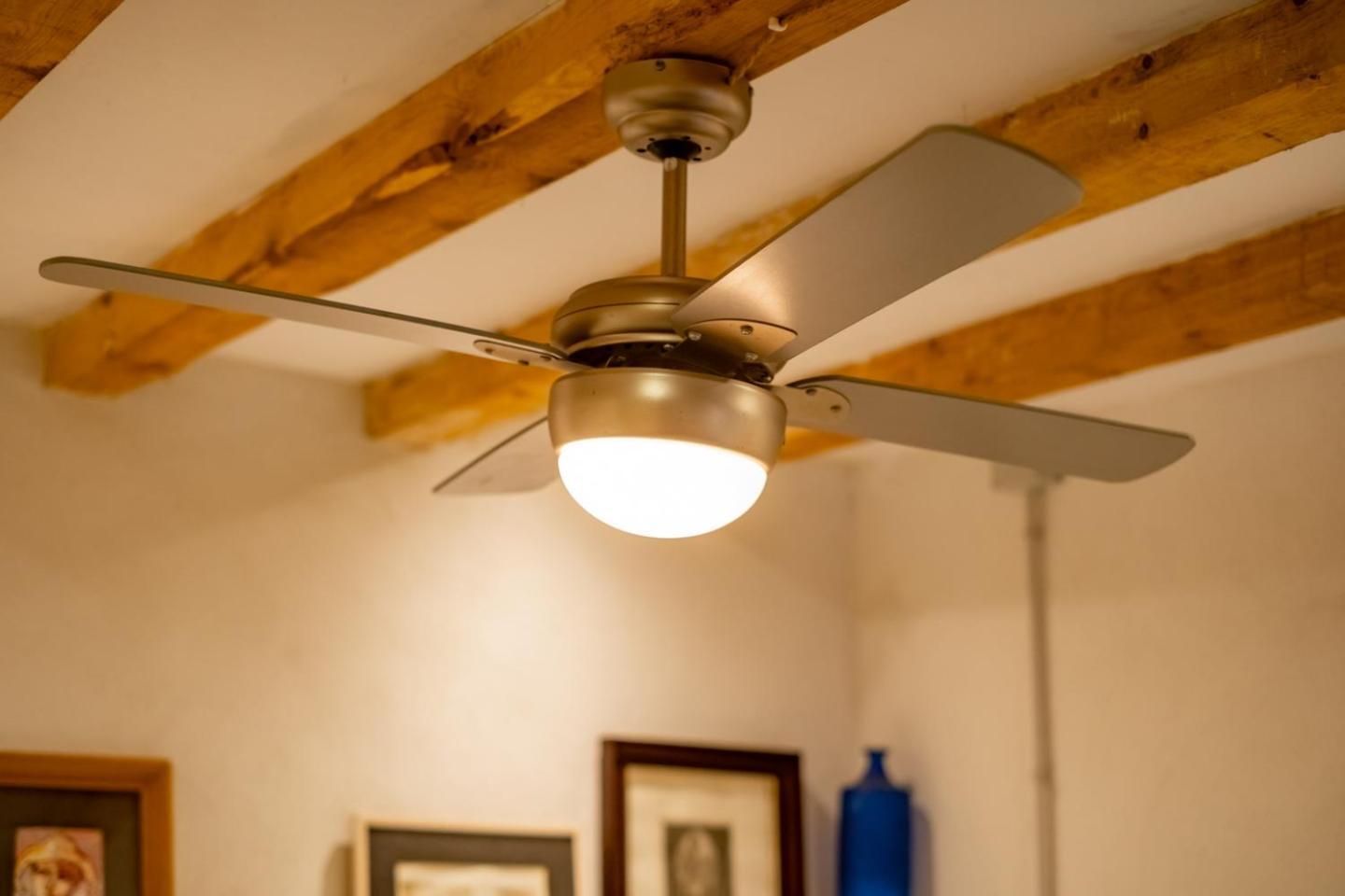Apartamento En El Corazon De Tarragona. Planta Baja Con Patio. Buitenkant foto
