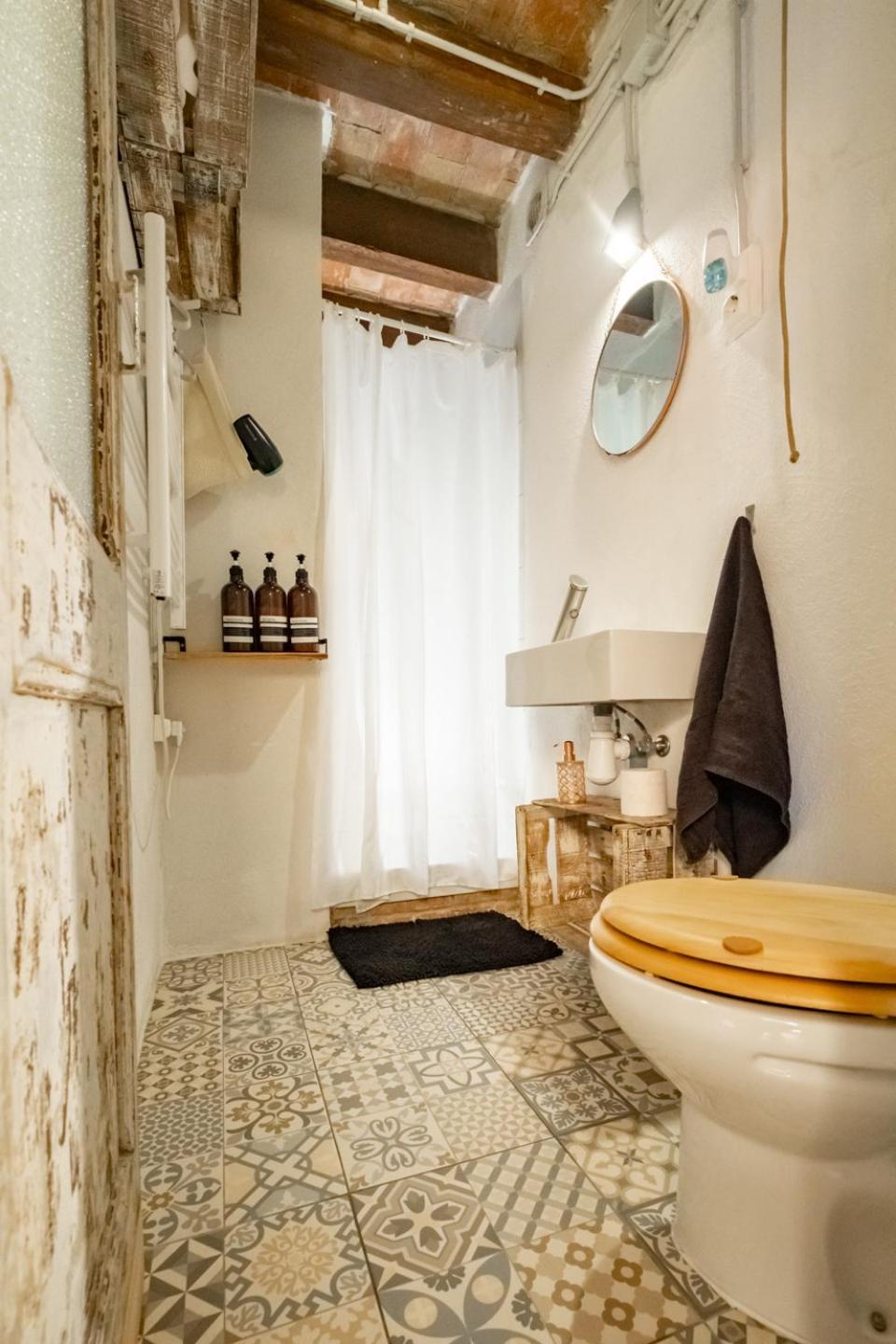 Apartamento En El Corazon De Tarragona. Planta Baja Con Patio. Buitenkant foto