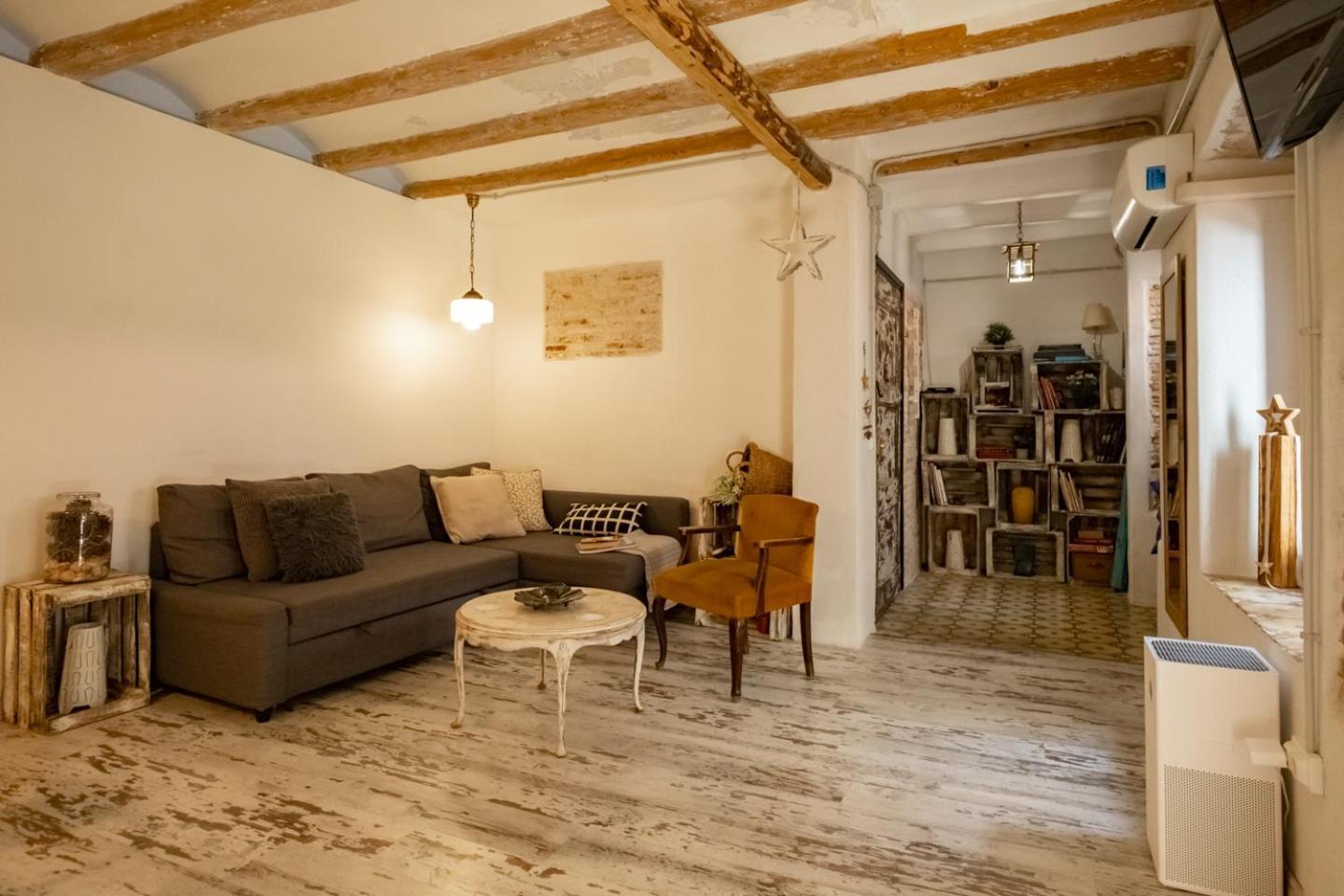 Apartamento En El Corazon De Tarragona. Planta Baja Con Patio. Appartement Buitenkant foto