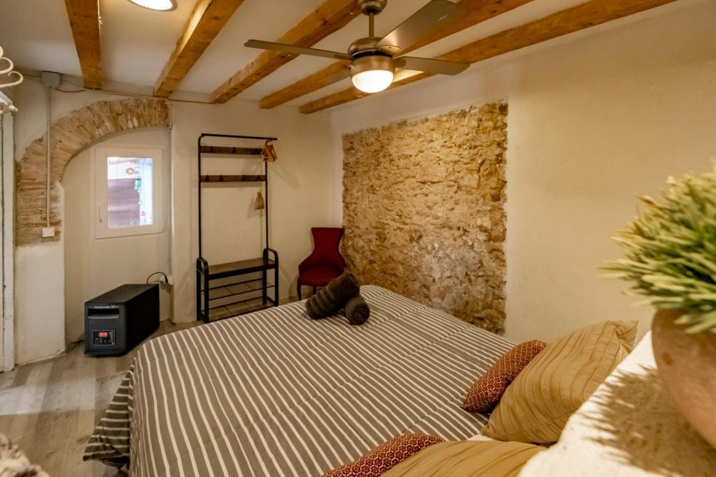 Apartamento En El Corazon De Tarragona. Planta Baja Con Patio. Buitenkant foto