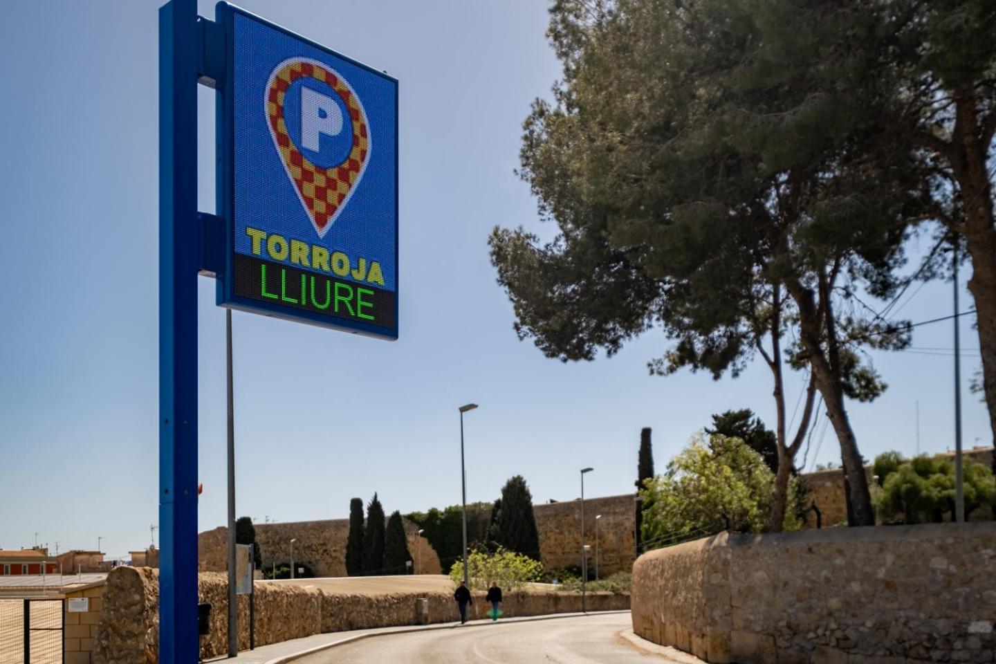 Apartamento En El Corazon De Tarragona. Planta Baja Con Patio. Buitenkant foto