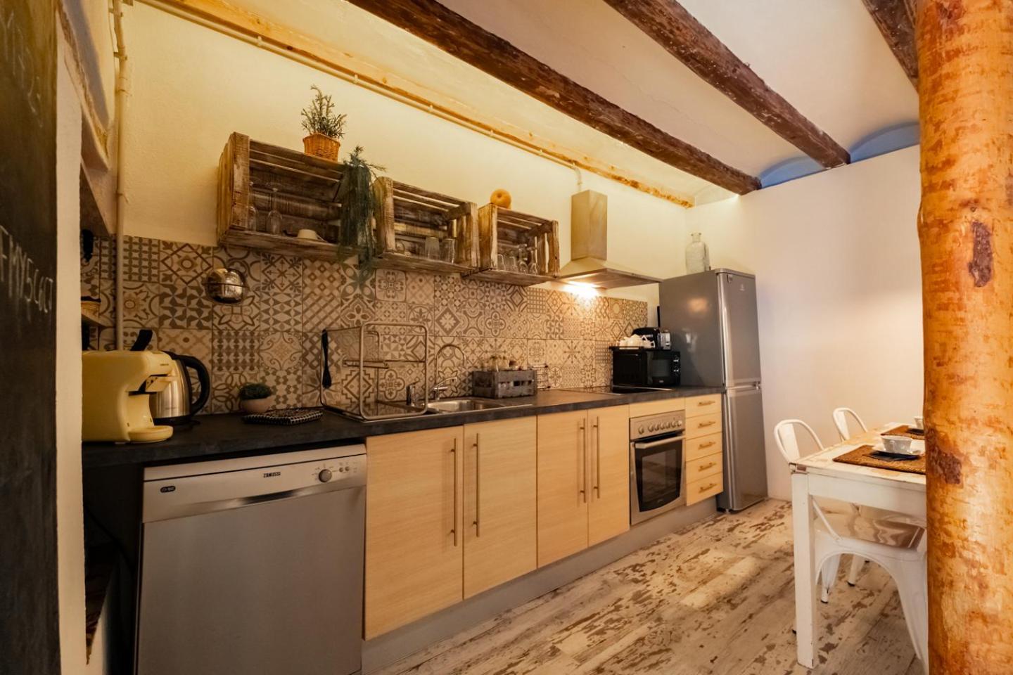 Apartamento En El Corazon De Tarragona. Planta Baja Con Patio. Buitenkant foto