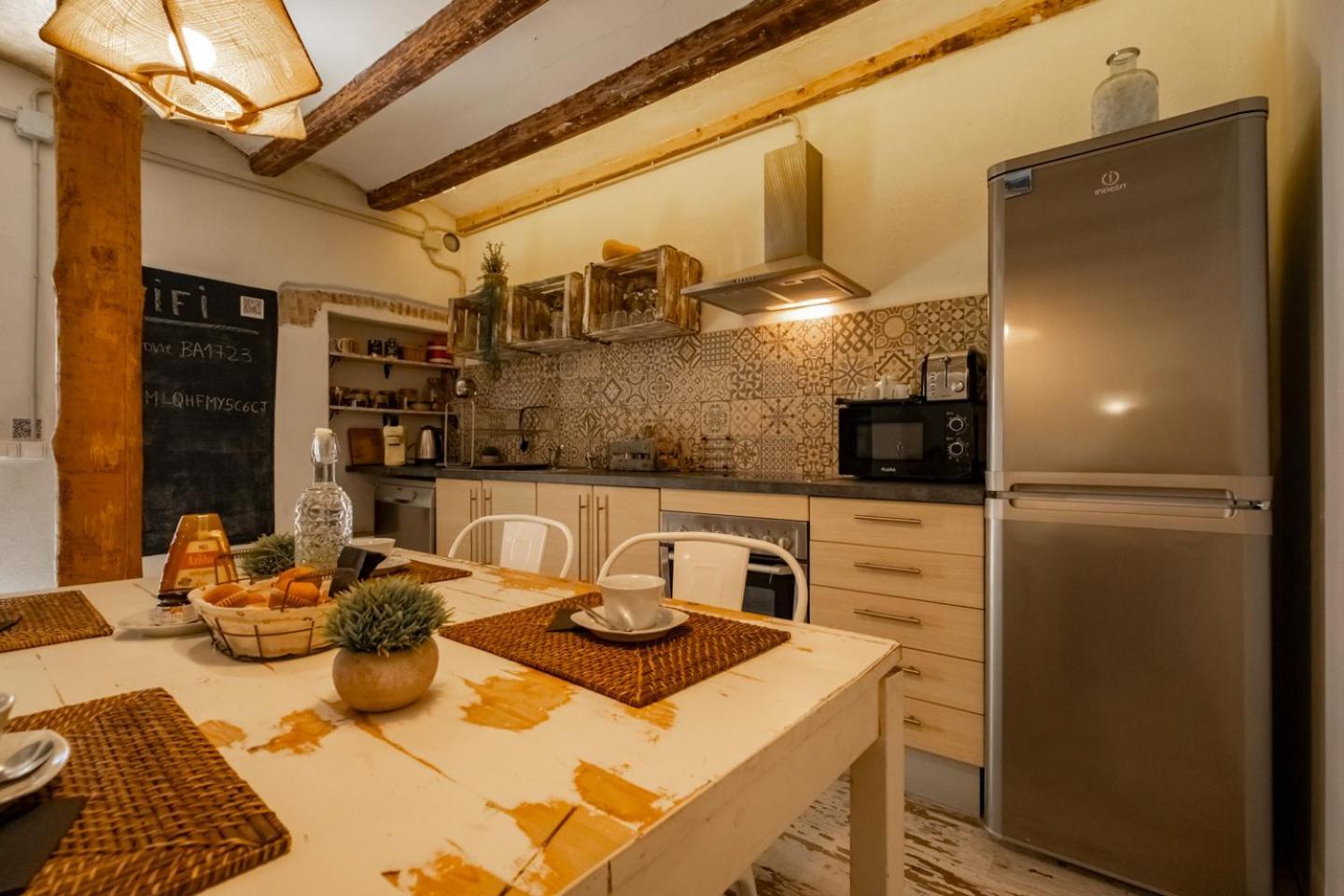 Apartamento En El Corazon De Tarragona. Planta Baja Con Patio. Buitenkant foto